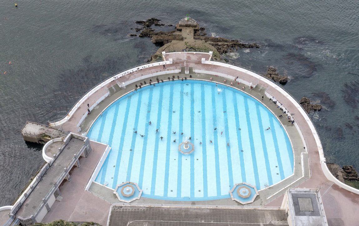 People swimming in Plymouth lido